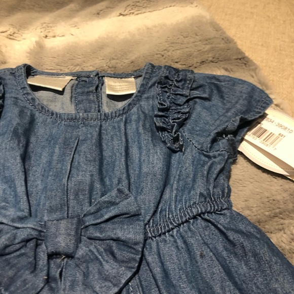 SOLD! 0-6 months Koala Kids Denim Blue Bow Dress - Picture 4 of 7